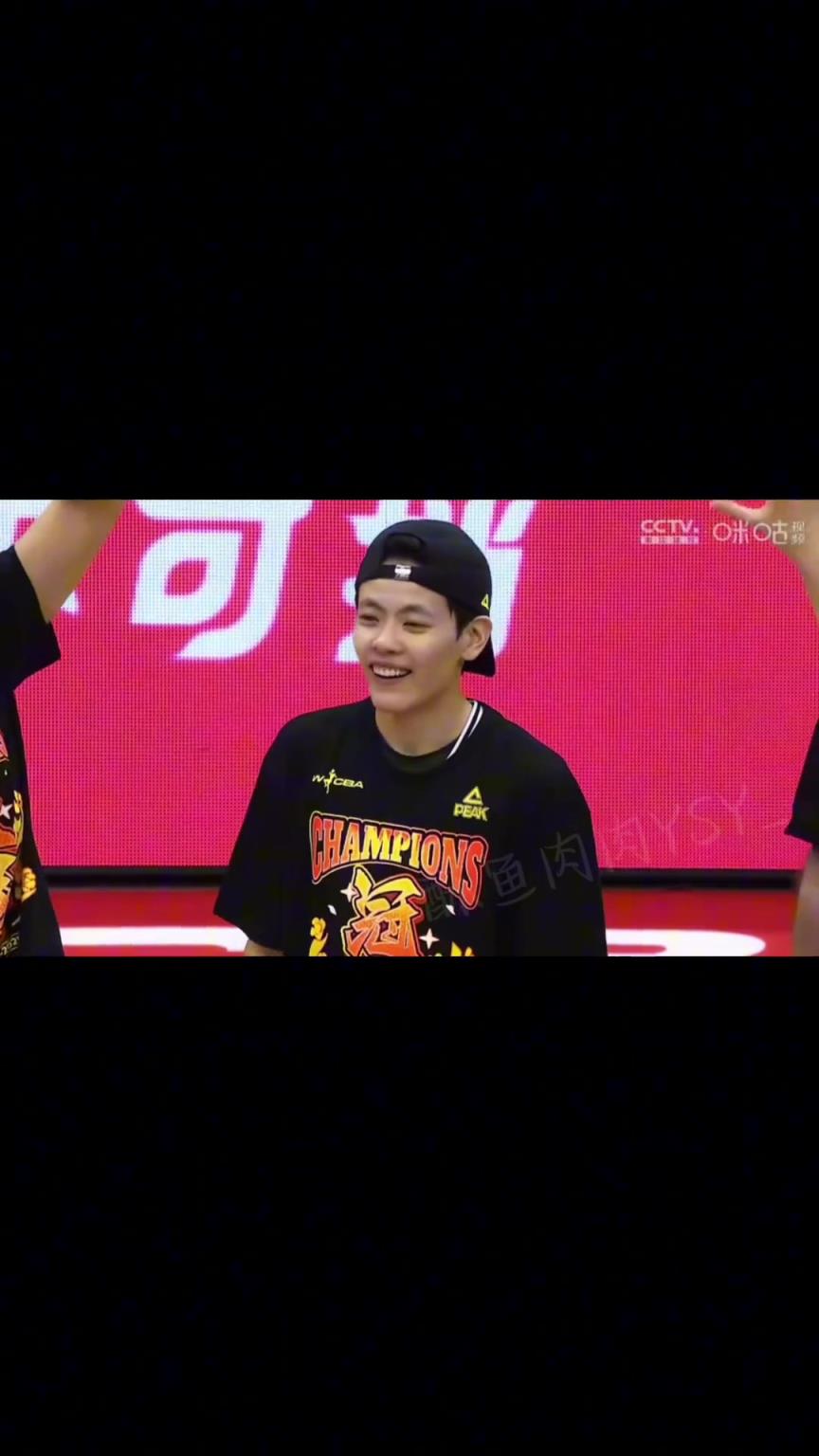 以小搏大以弱勝強 ；從不被看好，到站到最高的領獎臺...